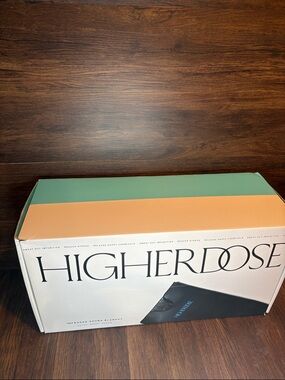 HigherDOSE Infrared Sauna Blanket in Black.